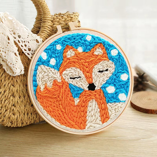 RUOPOTY Punch Needle Embroidery Starter Kits Diy Crafts Cute Fox Poking Embroidery Hoop Yarn Rug Punch Needle for Adults 20X20Cm
